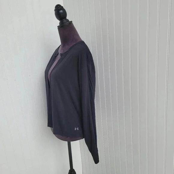 Under Armour Loose Heatgear Black Long Sleeve V Raw CutNeck Active TShirt Top XL - Picture 5 of 8